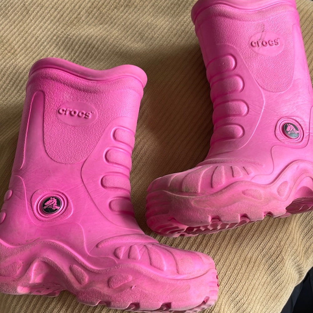 Used condition Crocs Unlined Rain Boots